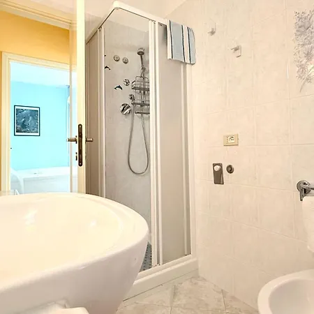 M446 - Marcelli, Trilocale In Con Piscina Apartment Marcelli